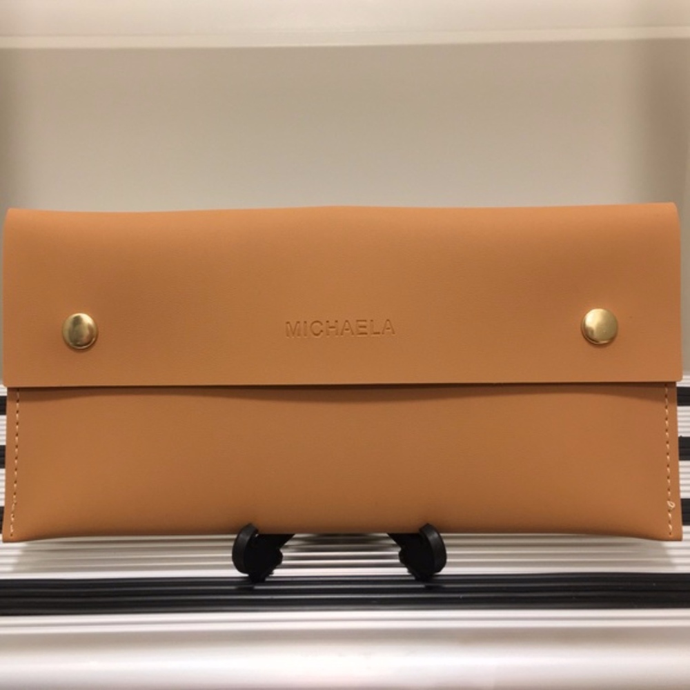 Tan Colored Snap Close Cardholder/Wallet